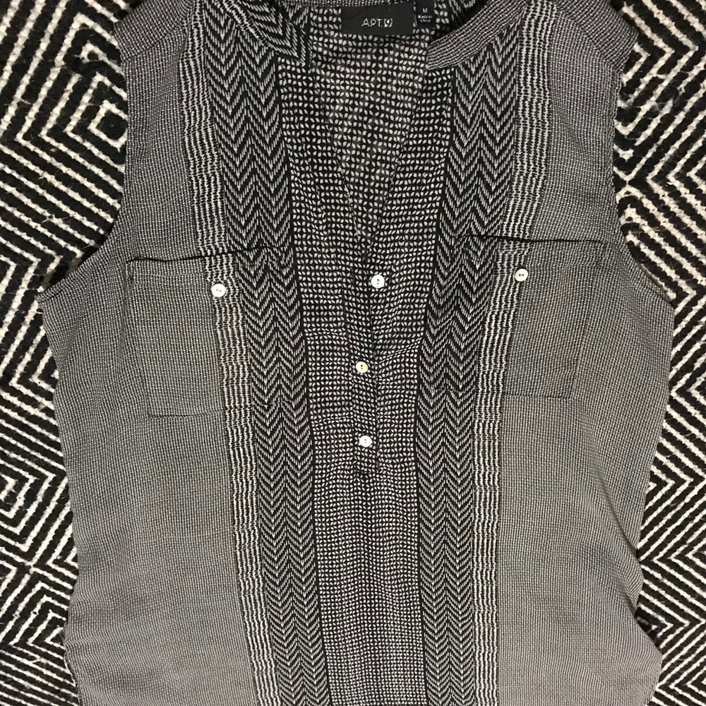 Black and white tunic